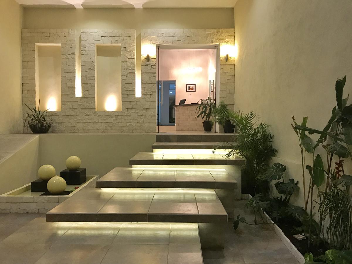 Margarett Hotel วัลลาโดลิด ภายนอก รูปภาพ